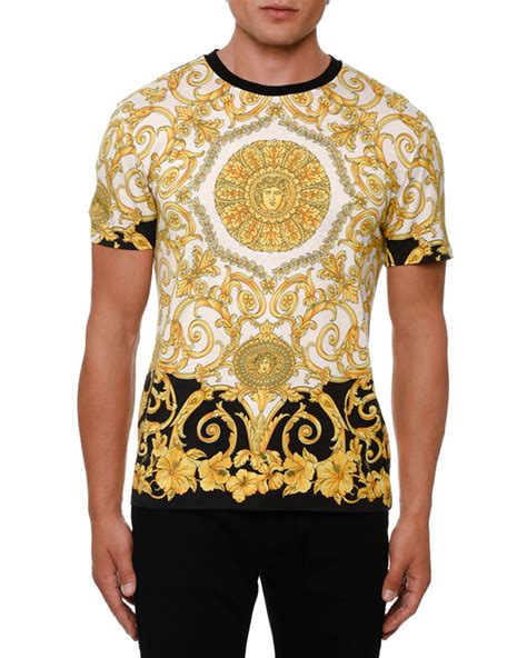 versace t shirt mænd|Versace t shirts for men.